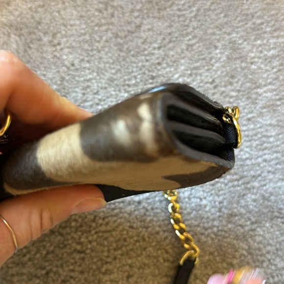 Michael Kors Wallet on Chain (removable) in Camouflage Calf Hair - Picture 9 of 10